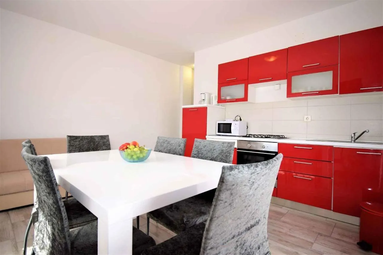 Apartment In Lopar